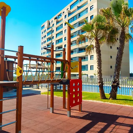 Sea Front Apartment *