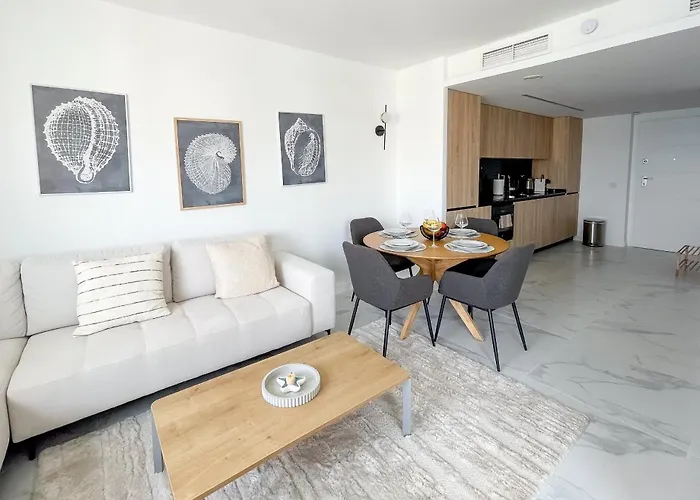 Sea Front Apartamento