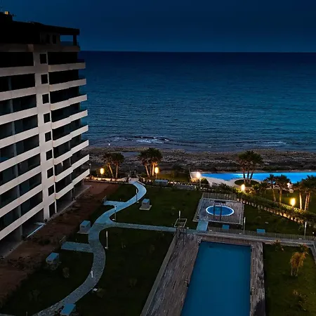 Sea Front Apartment