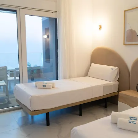 Apartment Sea Front